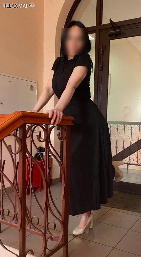 Массажистка Алёна - 22 года, Москва