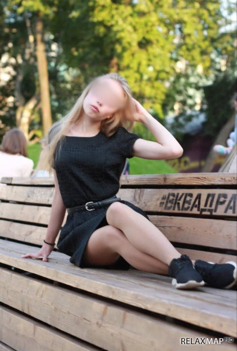 Массажистка Дарина - 24 года, Москва